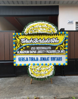 Papan Bunga Duka di Way Kandis