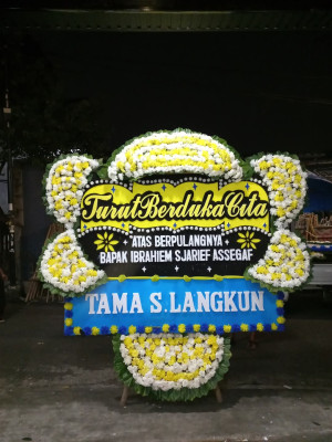 Papan Bunga Duka di Way Kandis